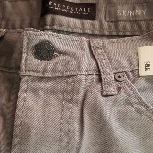 Jeans - Picture 2 of 3